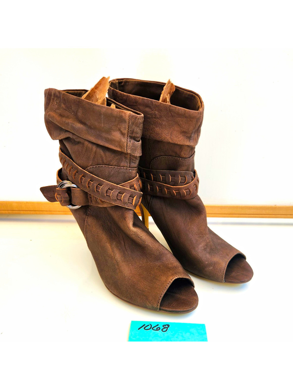 GUESS Women’s Brown Faux Leather Open Toe Ankle Bootie Buckle Strap US 7.5